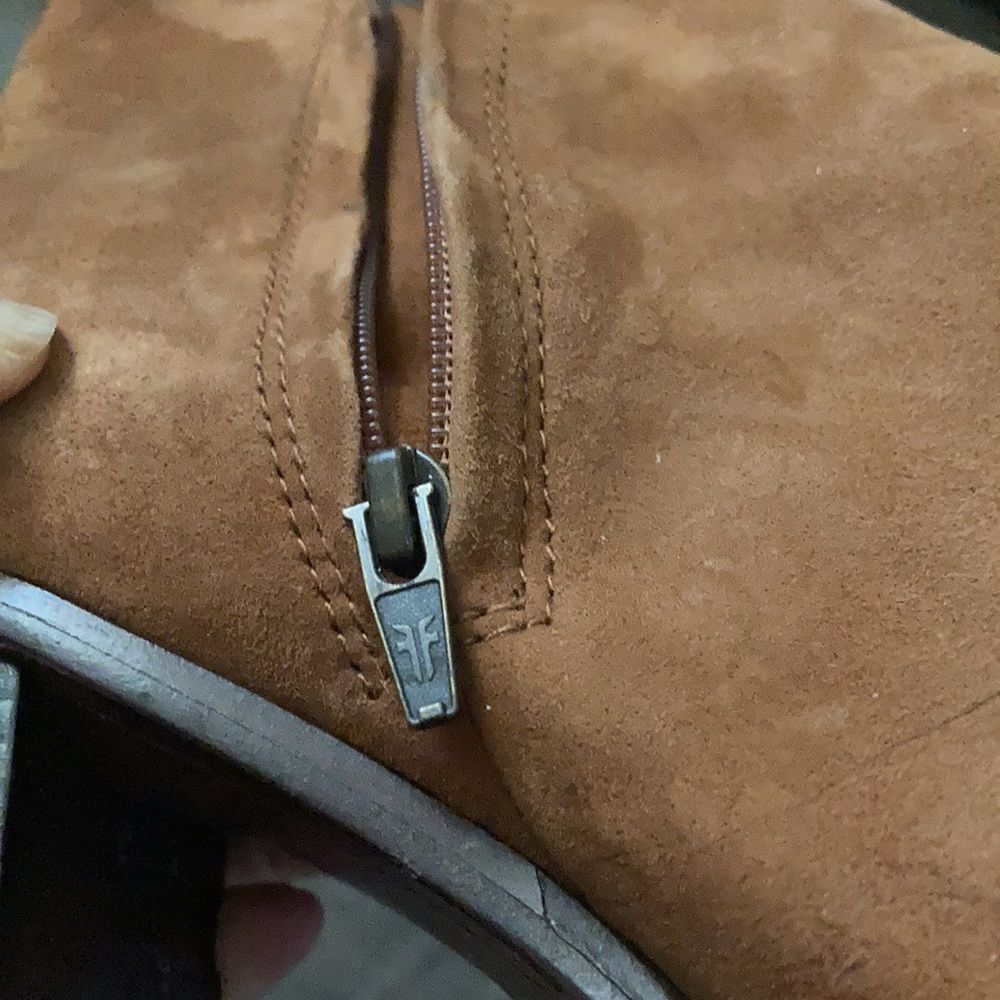 Frye shoes - Picture 6 of 7